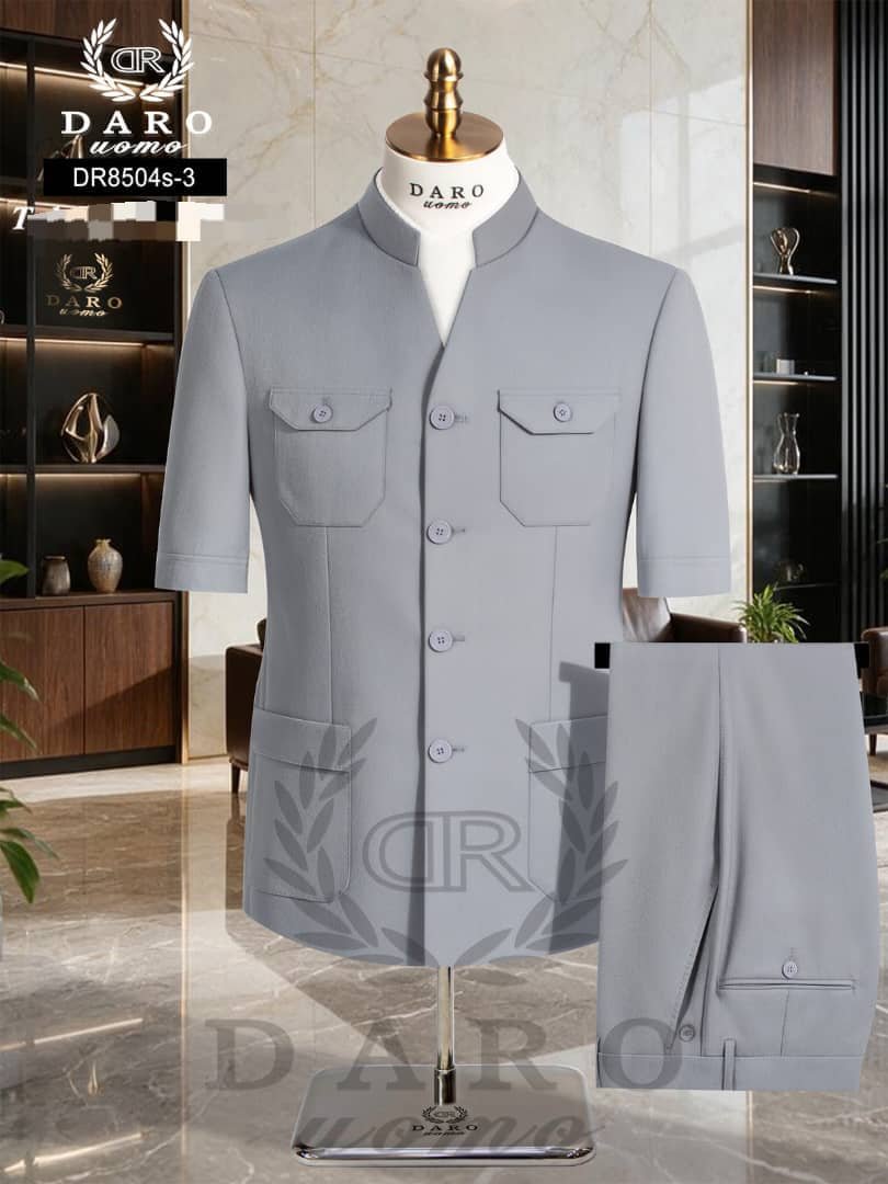 SAFARI SUIT